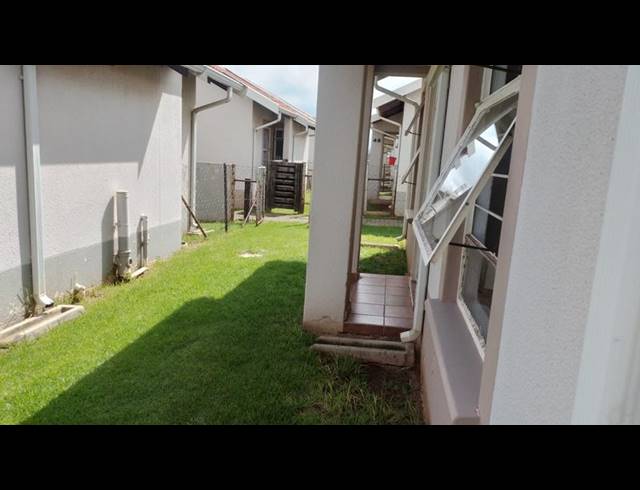 2 BEDROOM APARTMENT FOR SALE IN AUREUS